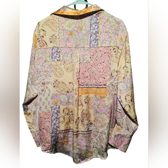 Zara EUC Multicolor Paisley Blouse Size Medium PTP 22 - Picture 3 of 5